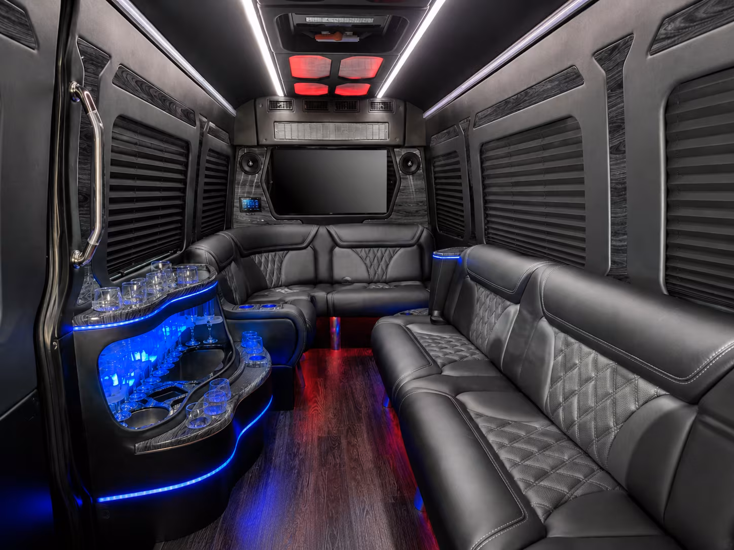 Rent a Bus to Minneapolis-St. Paul International Airport