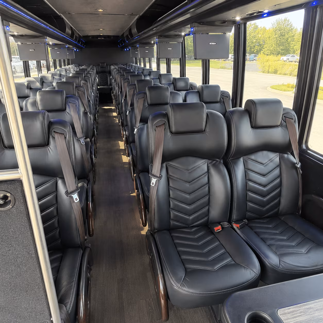 Bloomington Wedding Transportation & Shuttle Service