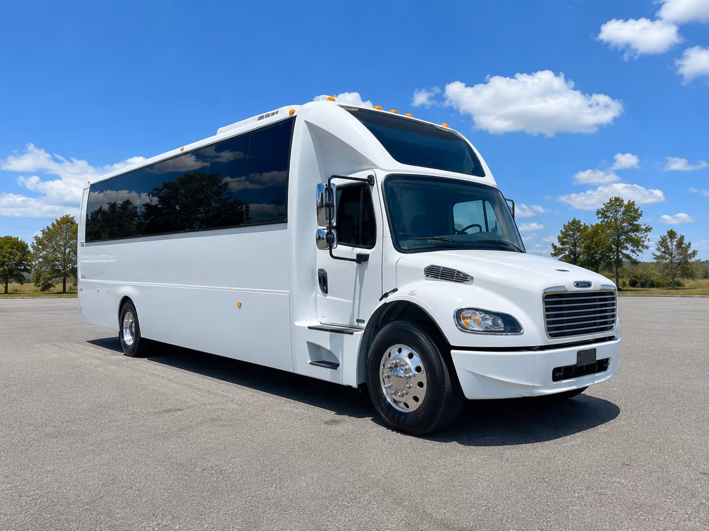 St. Paul Birthday, Sweet 16, & Quinceañera Party Bus Rentals