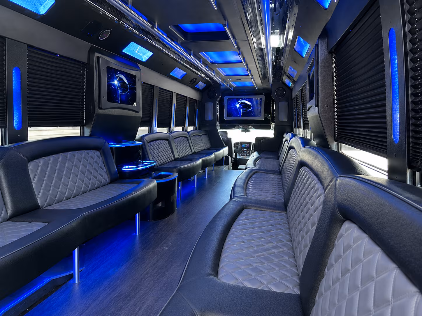 St. Paul Homecoming & Prom Party Bus Rentals